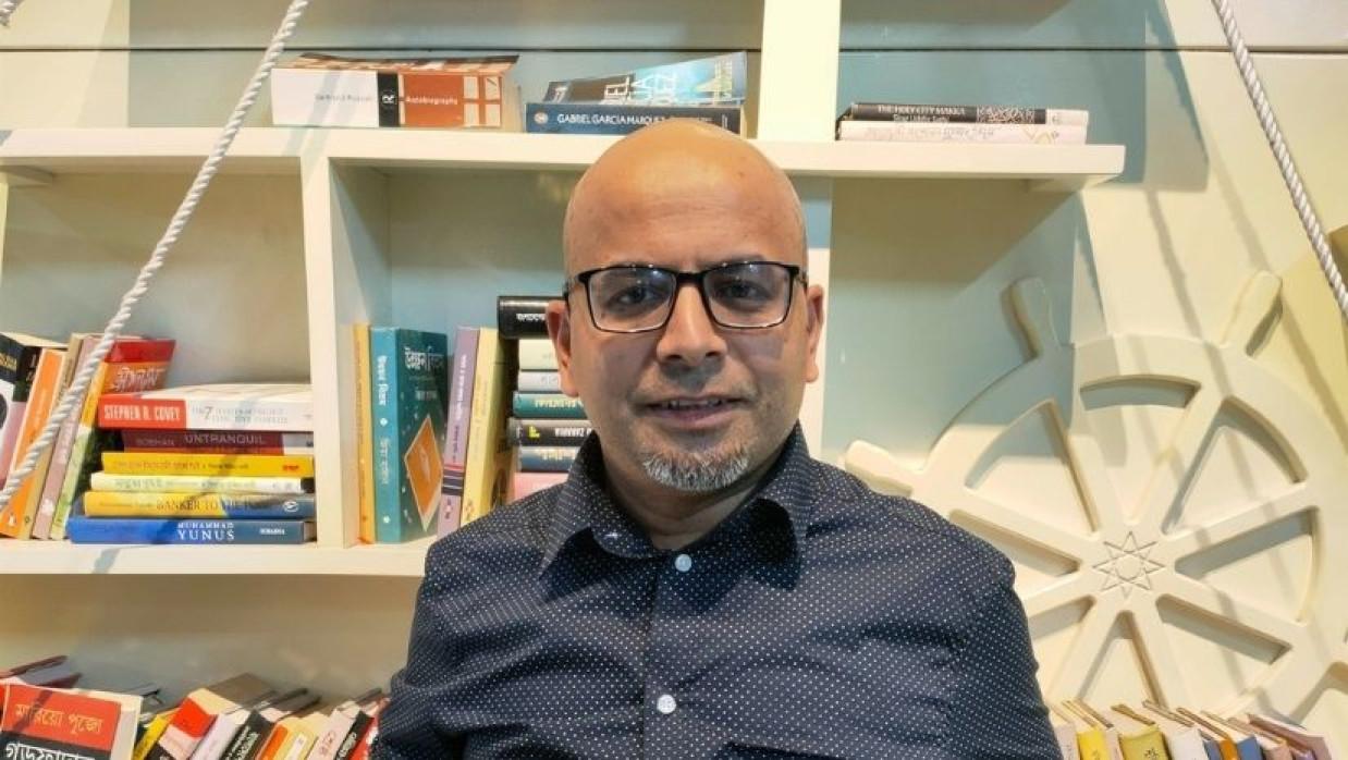 ব্যাটারি ও মোবাইল উৎপাদনে শুল্ক কমানোর উদ্যোগ নেওয়া হয়েছে: ফয়েজ আহমদ তৈয়্যব