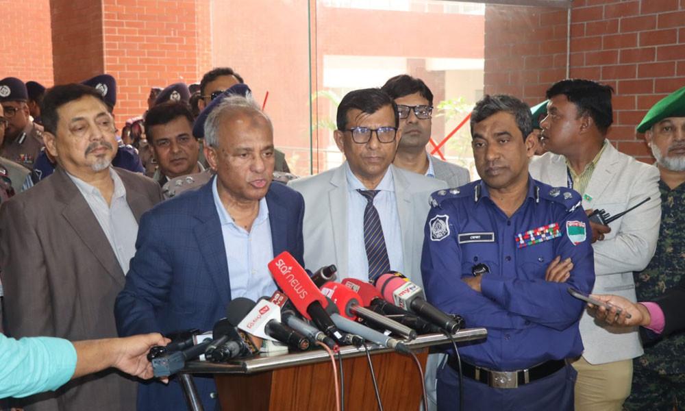 নির্বাচন উৎসবমুখর হবে, কোনো শঙ্কা নেই : স্বরাষ্ট্র উপদেষ্টা